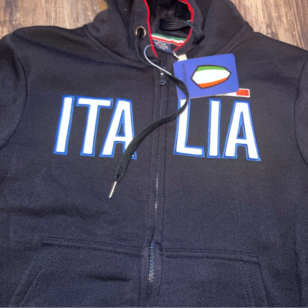 Italia star Venezia size 9/10 zip up sweatshirt NWT